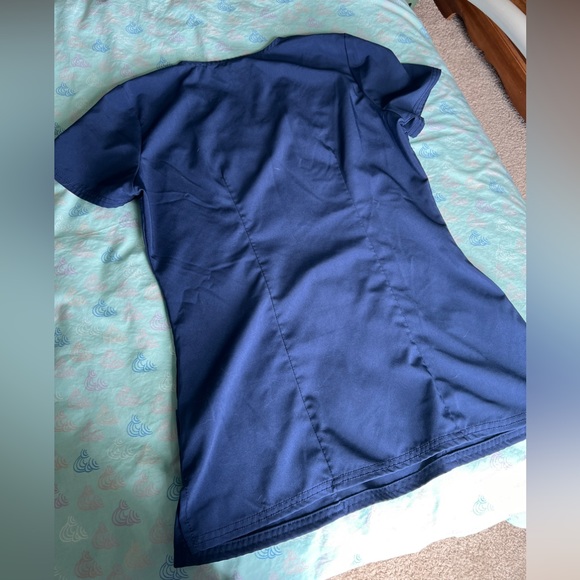 HEART SOUL SCRUB TOP SMALL NAVY BLUE - Picture 2 of 3